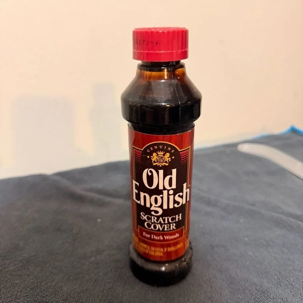 Vintage Old English Scratch Cover for Dark Woods Glass Bottle
